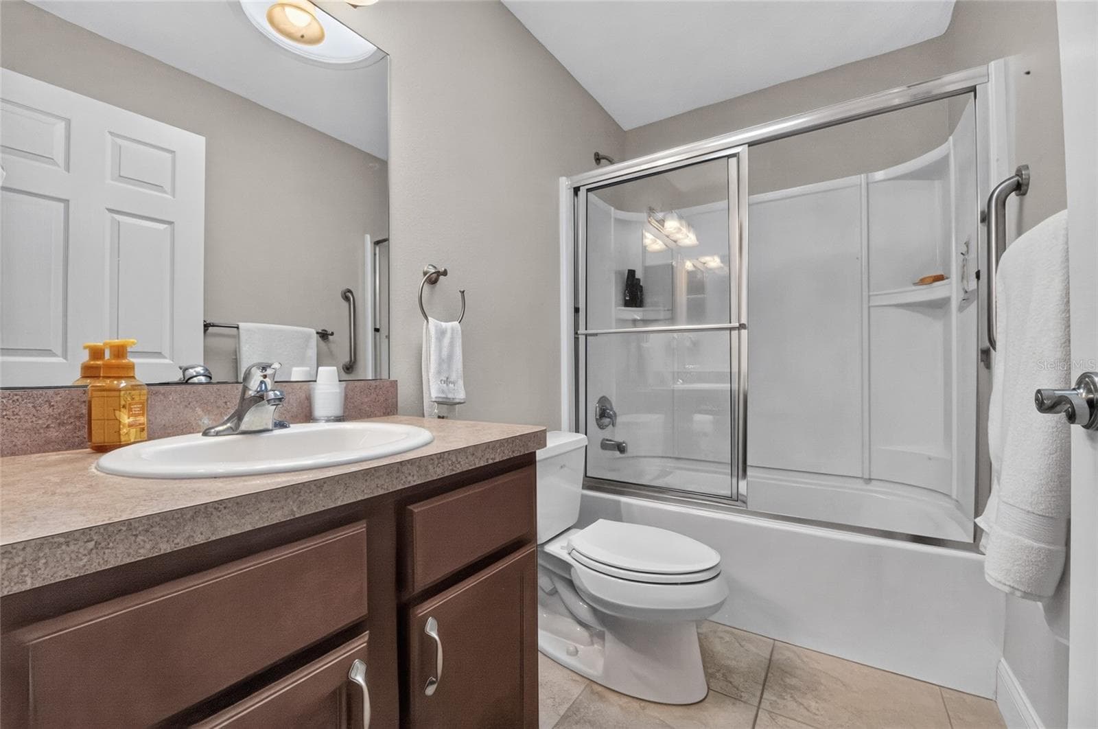 Single Family Residence at 1512 ARECA PALM DR, PORT ORANGE, photo 28 of 49