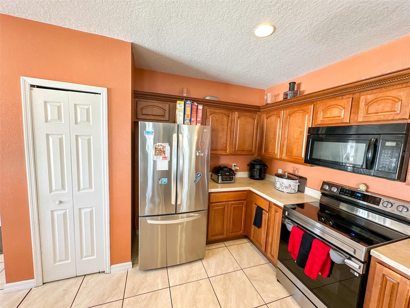 Single Family Residence at 1931 DOLPHIN DR, POINCIANA, photo 37 of 55
