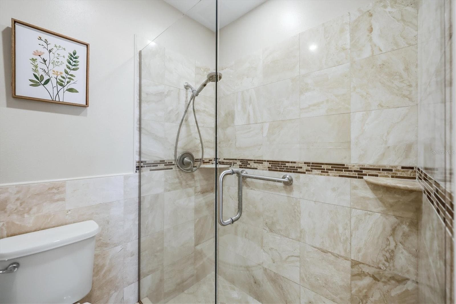 Condominium at 753 OAKVIEW DR, BRADENTON, photo 19 of 45