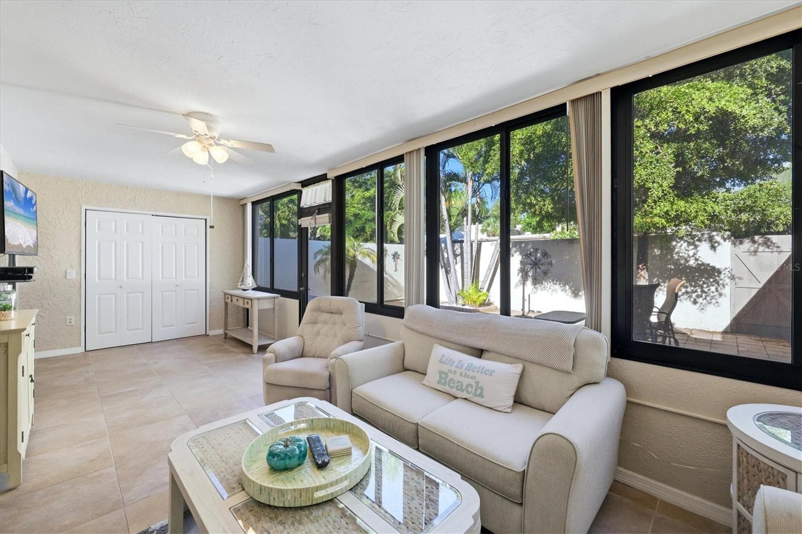 Condominium at 753 OAKVIEW DR, BRADENTON, photo 24 of 45