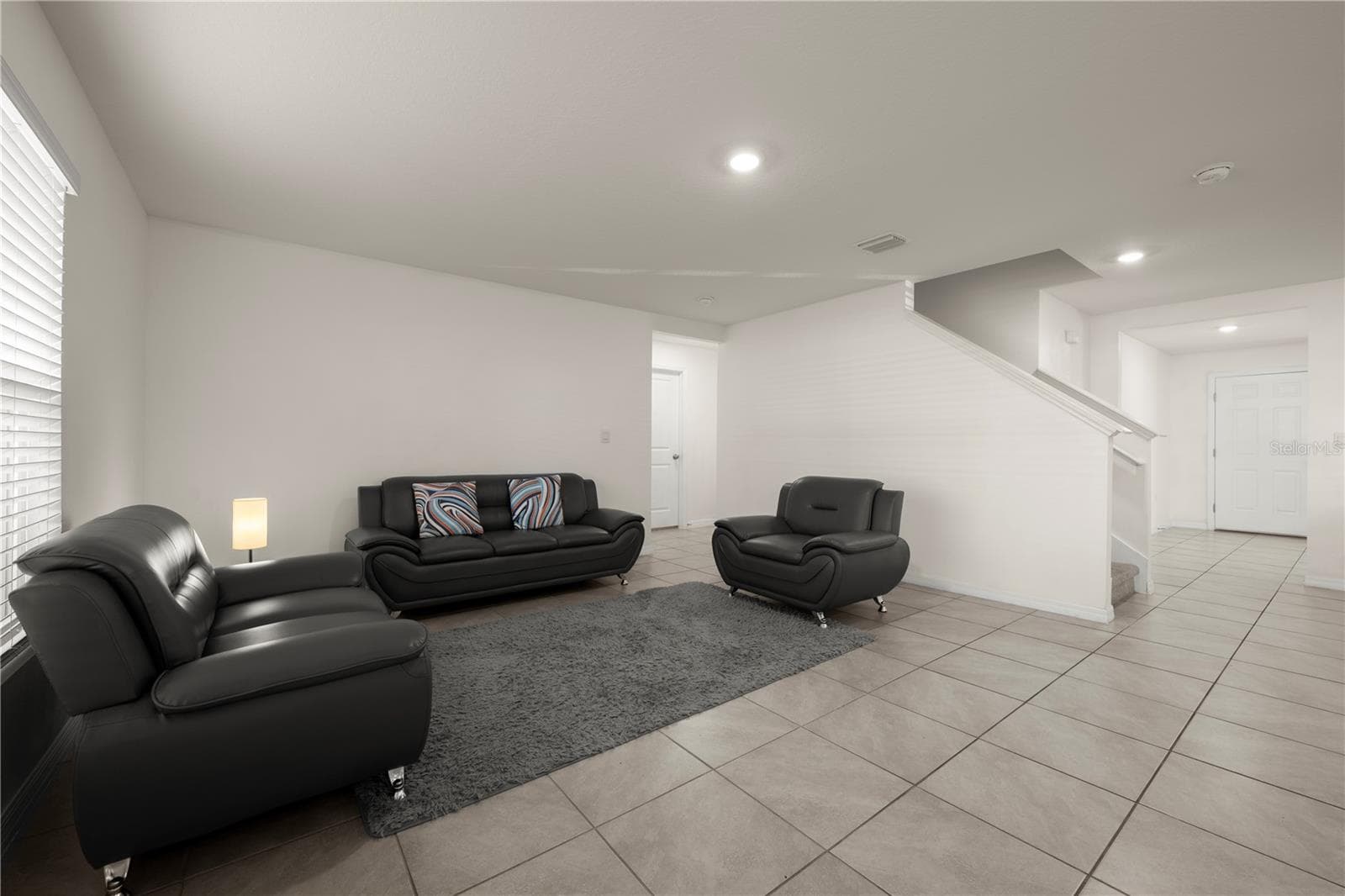 Single Family Residence at 16762 SUNBURST LAKE ST, WIMAUMA, photo 16 of 38