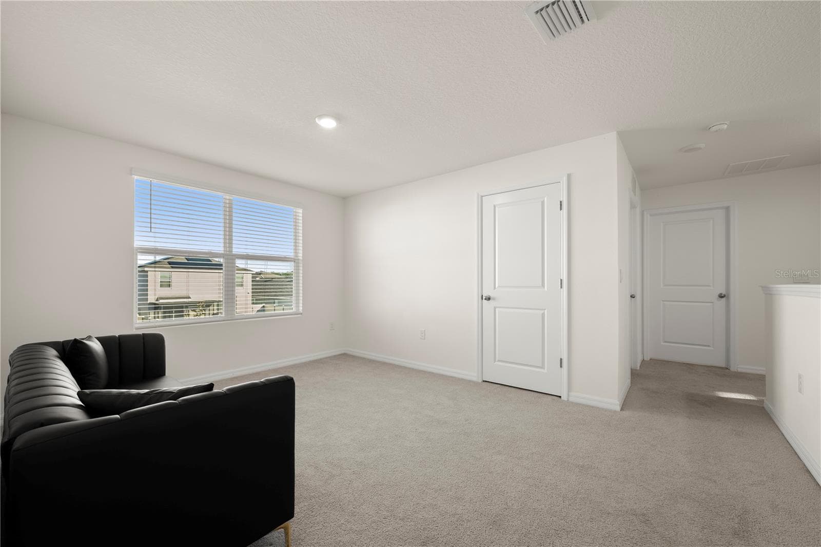 Single Family Residence at 16762 SUNBURST LAKE ST, WIMAUMA, photo 29 of 38