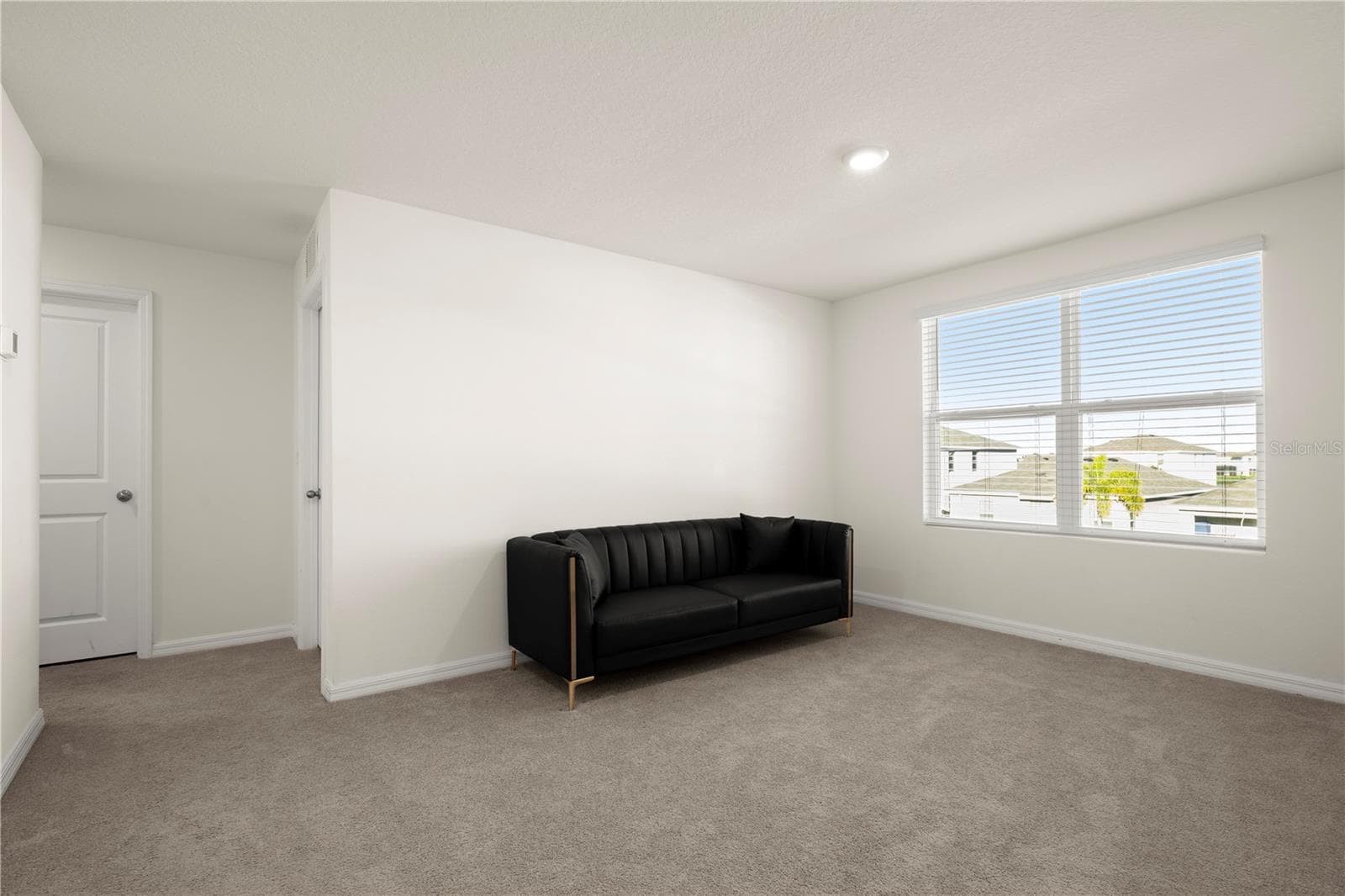 Single Family Residence at 16762 SUNBURST LAKE ST, WIMAUMA, photo 30 of 38