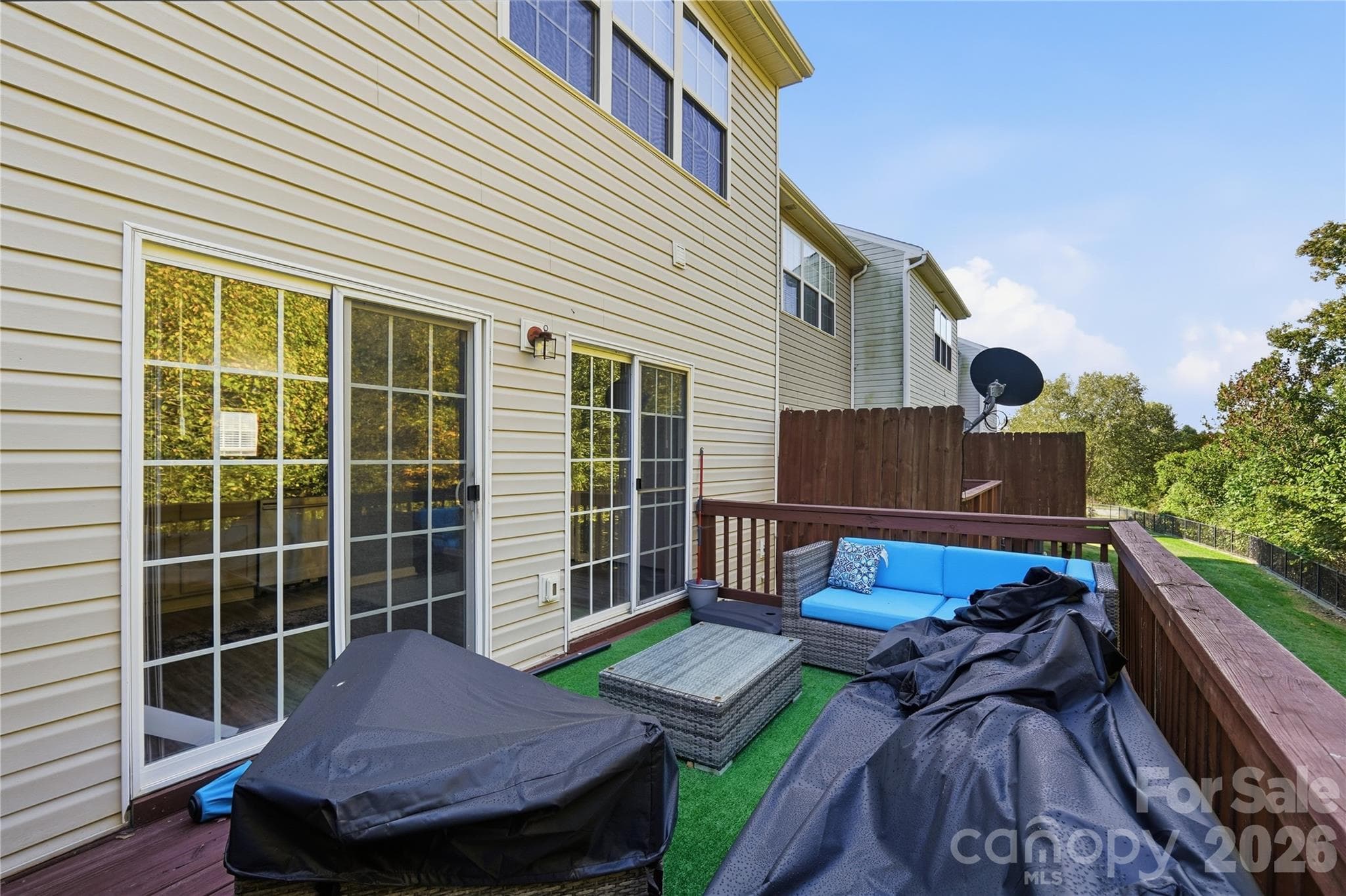 Townhouse at 9808 Walkers Glen Drive NW, Concord, photo 10 of 13