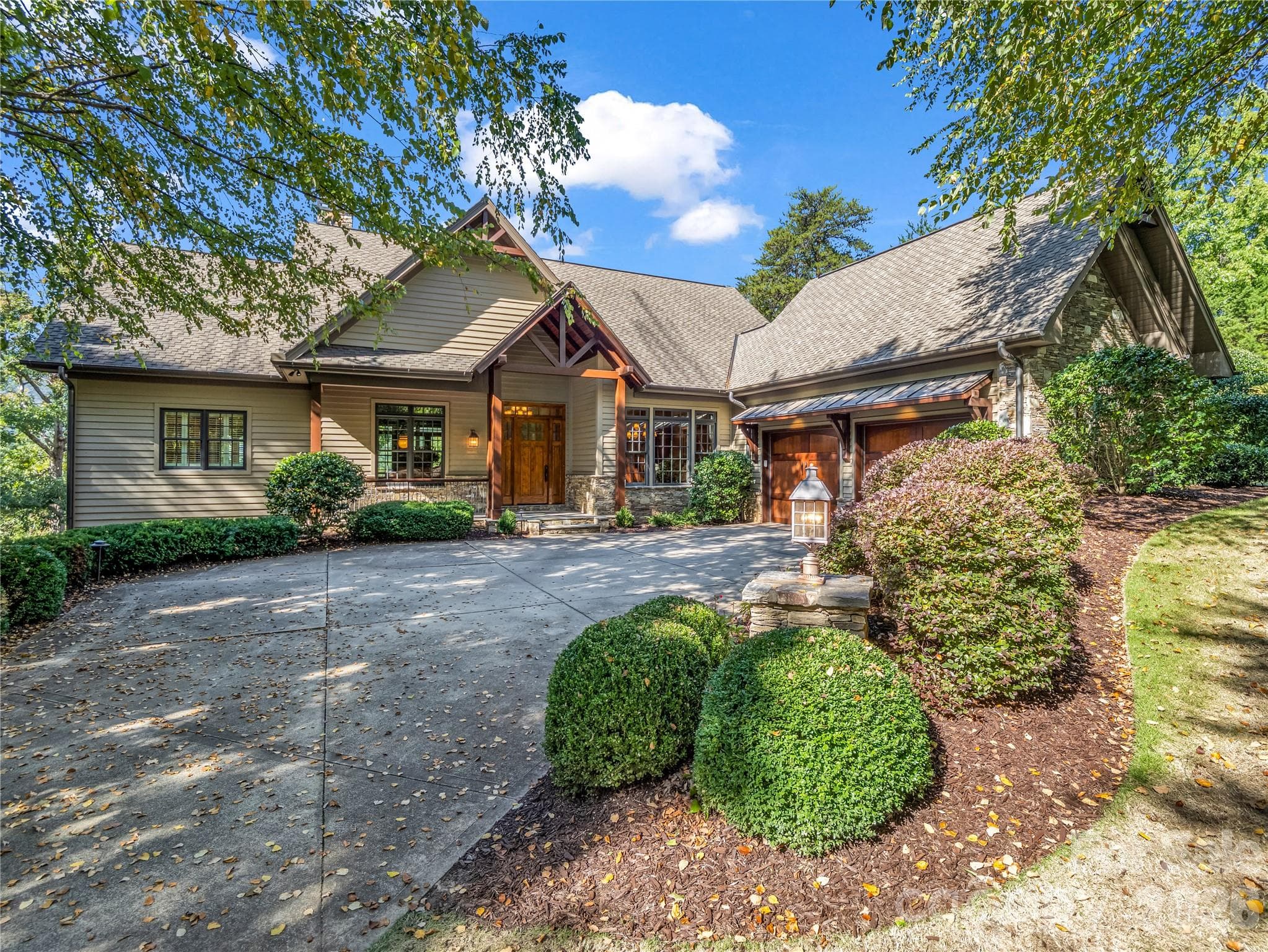 815 E Deep Gap Farm Road