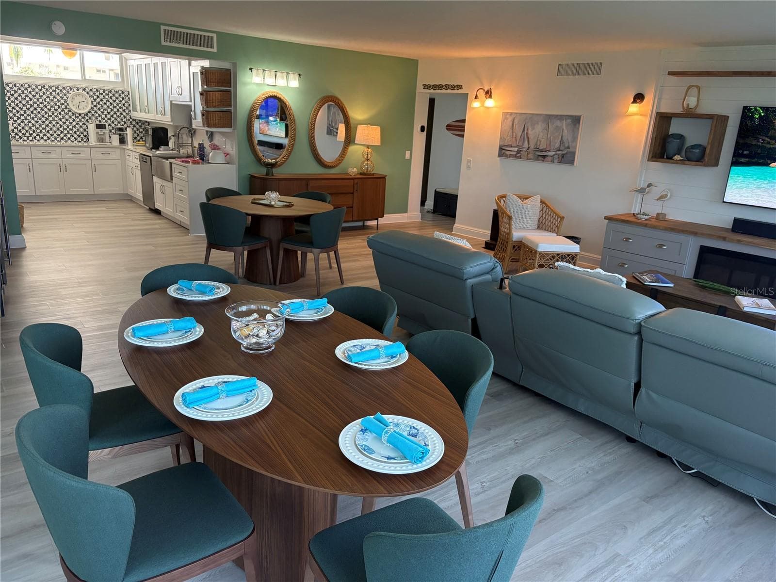 Dining to kitchen - 100 SANDS POINT RD #219, LONGBOAT KEY