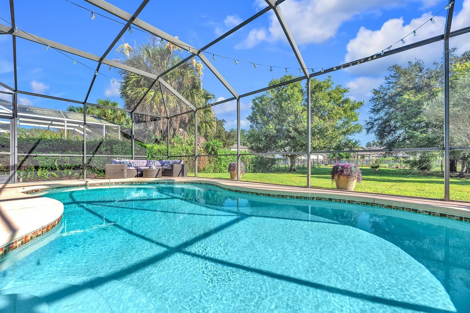 Single Family Residence at 16306 DORMAN RD, LITHIA, photo 7 of 54
