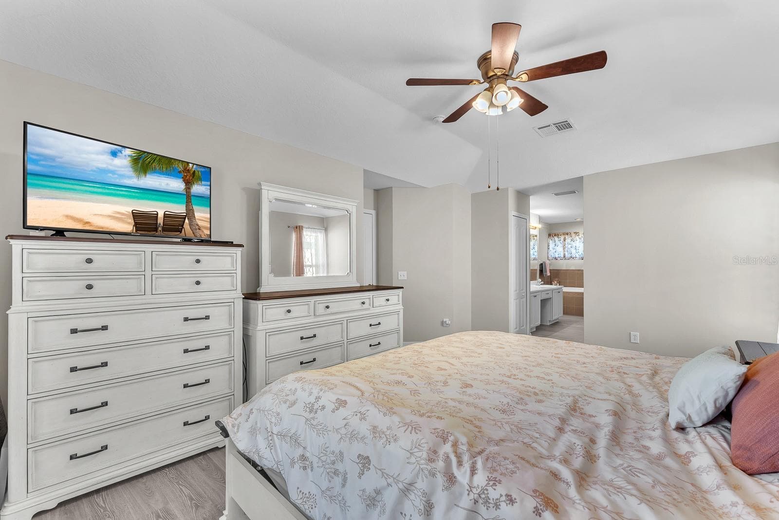 Single Family Residence at 16306 DORMAN RD, LITHIA, photo 26 of 54
