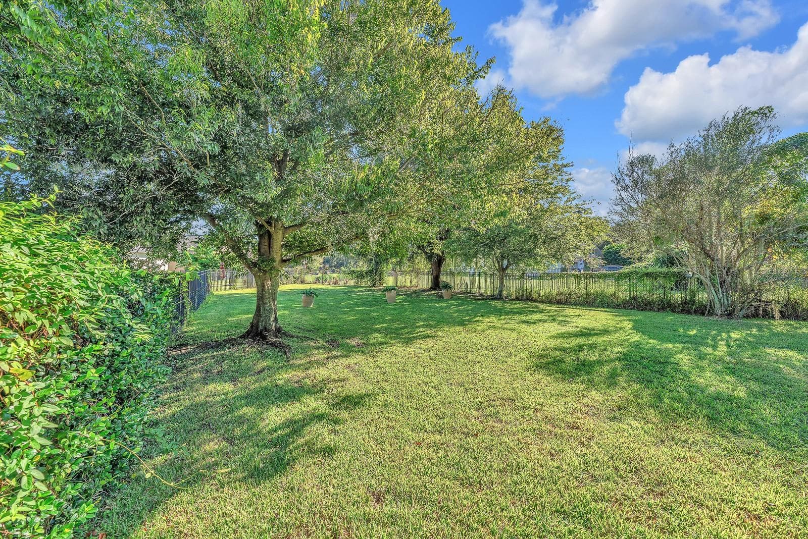 Single Family Residence at 16306 DORMAN RD, LITHIA, photo 40 of 54