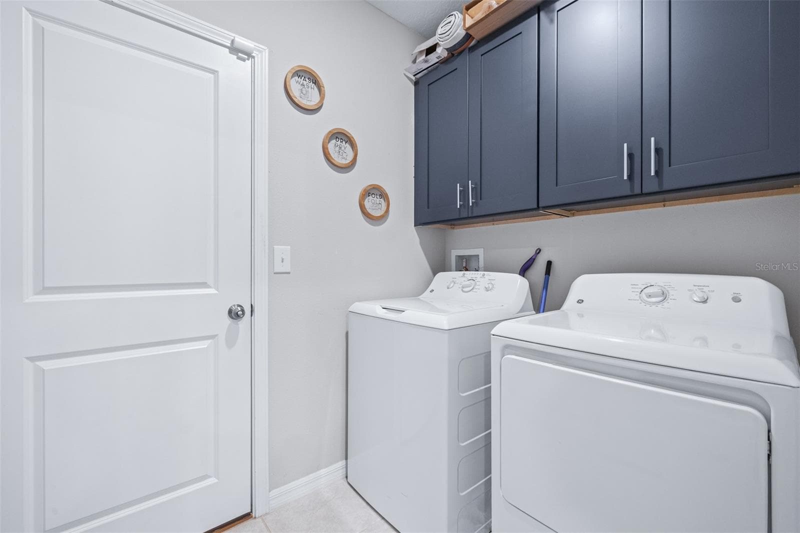 Laundry Room, Washer and Dryer to stay - 16755 DELIA ST, WIMAUMA