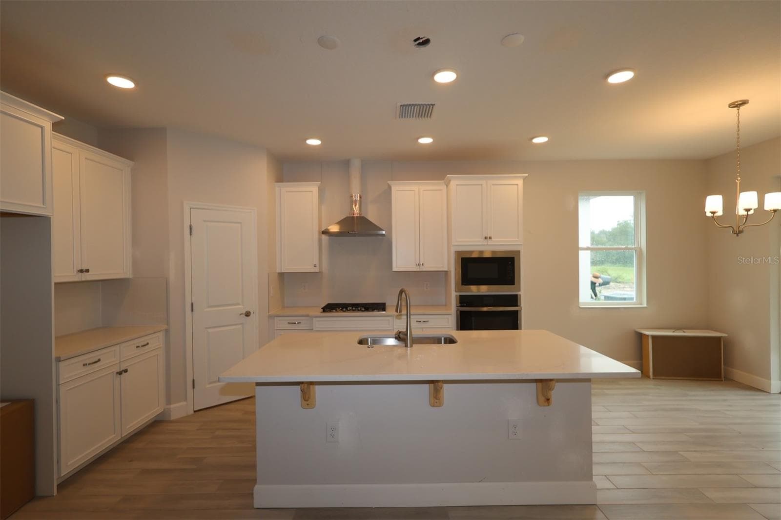 Single Family Residence at 2909 SWEETGRASS LN, ZELLWOOD, photo 6 of 53