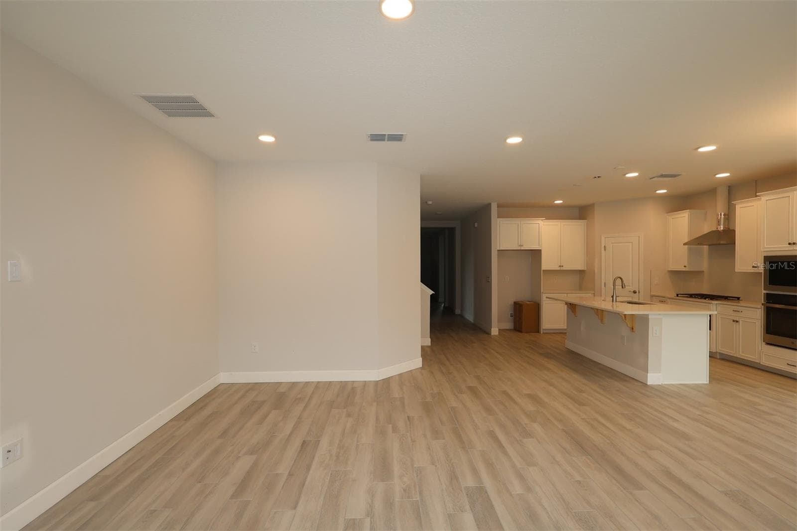 Single Family Residence at 2909 SWEETGRASS LN, ZELLWOOD, photo 14 of 53