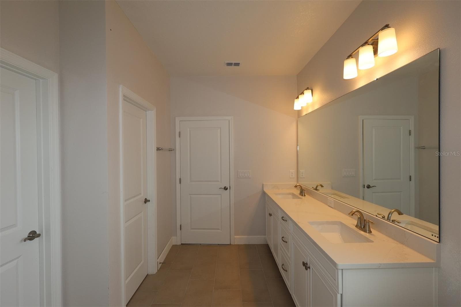 Single Family Residence at 2909 SWEETGRASS LN, ZELLWOOD, photo 40 of 53