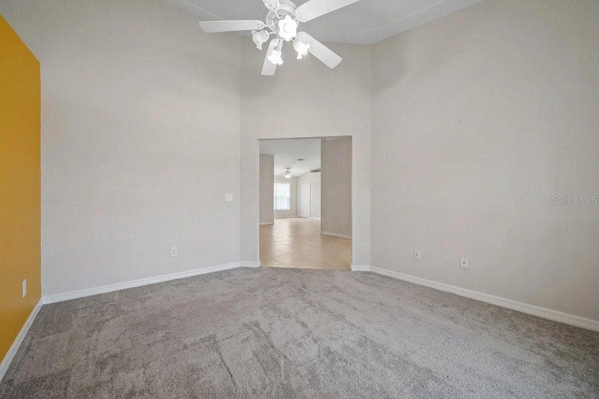 Virtually edited- furniture removed - 1961 SW 170TH LOOP, OCALA
