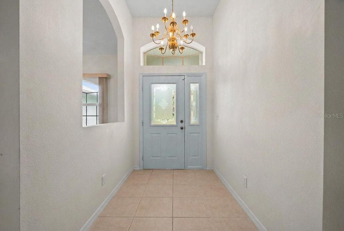 Virtually edited- furniture removed - 1961 SW 170TH LOOP, OCALA