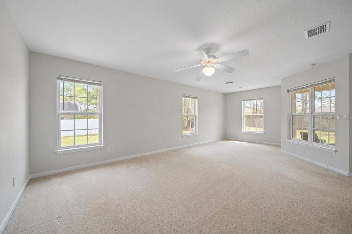 Virtually edited- furniture removed - 1961 SW 170TH LOOP, OCALA