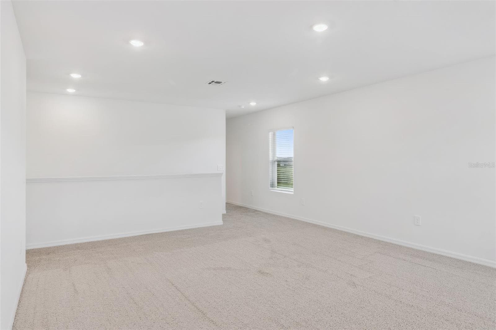 Single Family Residence at 5400 CLOUDBERRY AVE, LAKELAND, photo 27 of 49