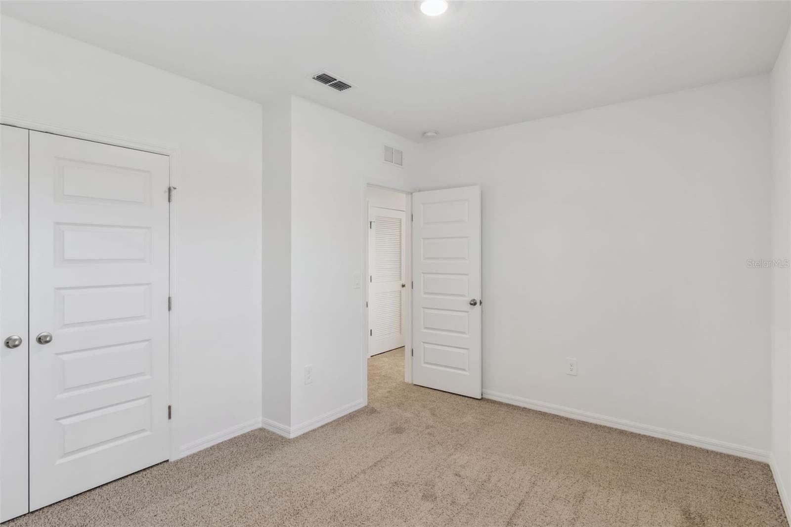Single Family Residence at 5400 CLOUDBERRY AVE, LAKELAND, photo 37 of 49