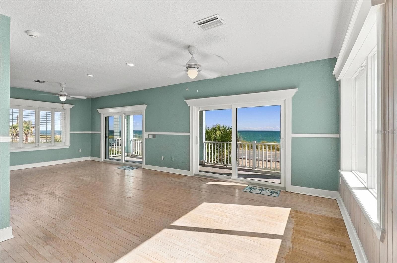 living/dining - 2101 N OCEAN SHORE BLVD, FLAGLER BEACH