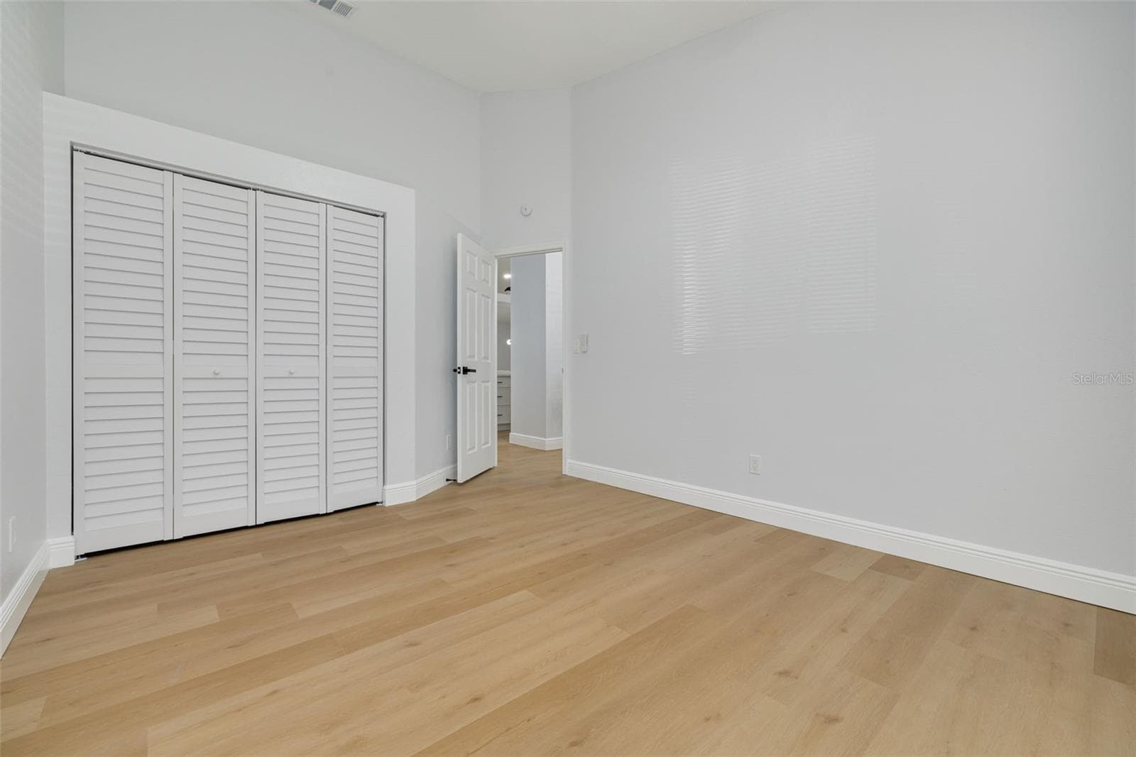 Single Family Residence at 5 S JUPITER AVE, CLEARWATER, photo 23 of 30