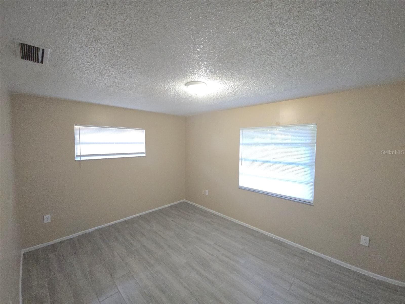 ONE OF THE 1334 BEDROOMS - SUNSET TERRACE SUB 7 PG45, LAKELAND