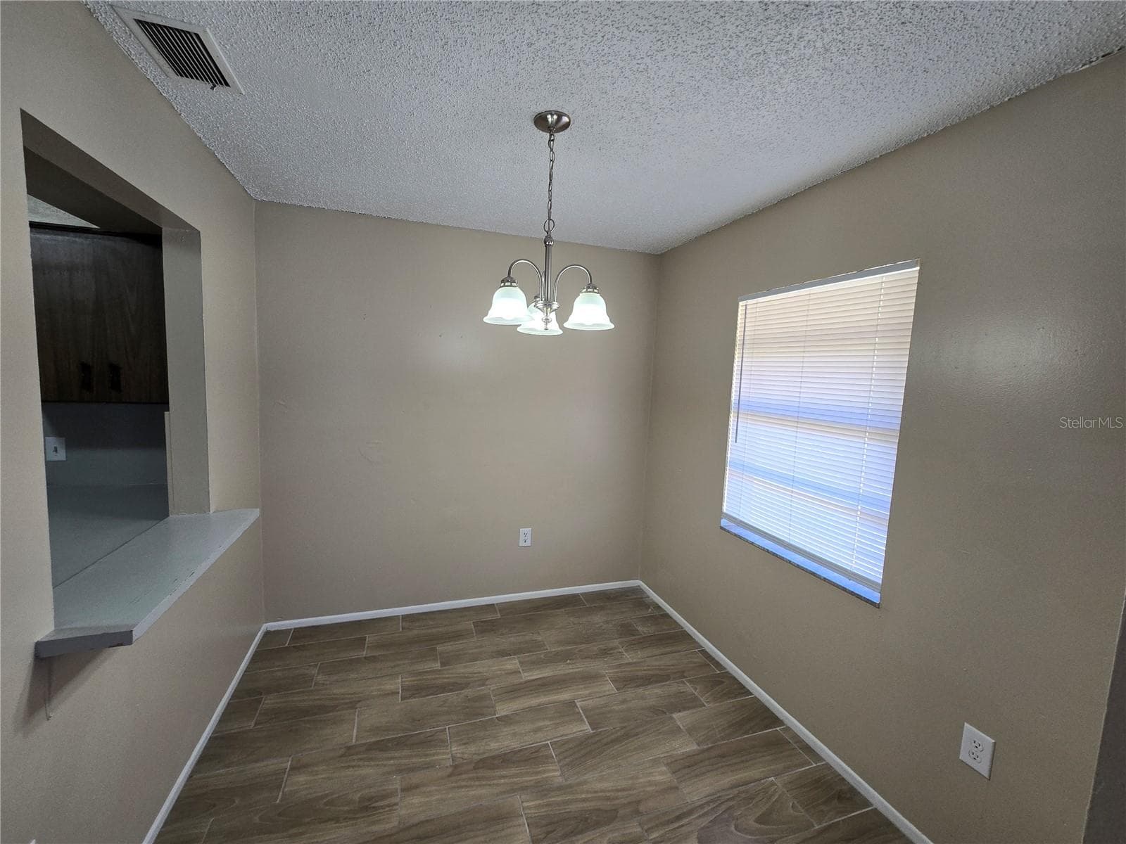 1332 DINING AREA - SUNSET TERRACE SUB 7 PG45, LAKELAND