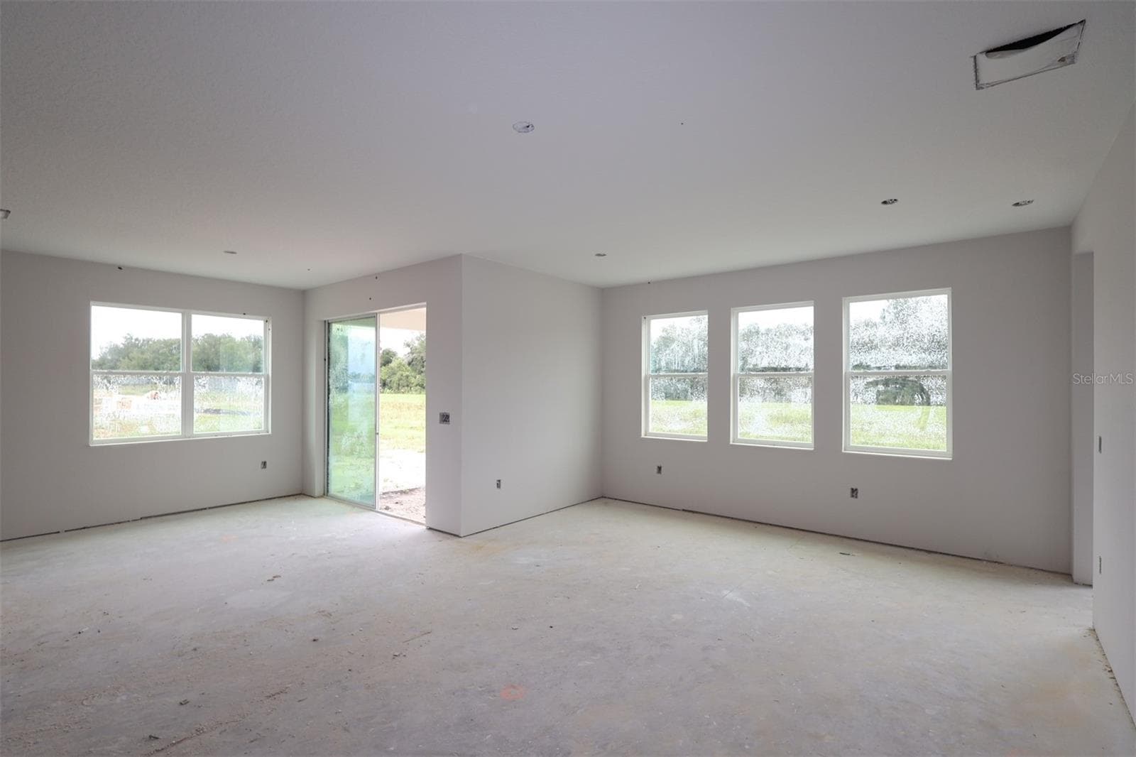 Single Family Residence at 2813 SWEETGRASS LN, ZELLWOOD, photo 36 of 46