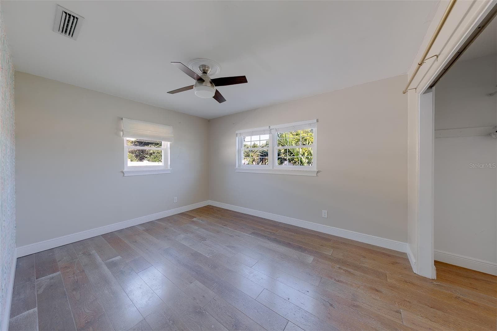 Single Family Residence at 5688 34TH AVE N, ST PETERSBURG, photo 16 of 48