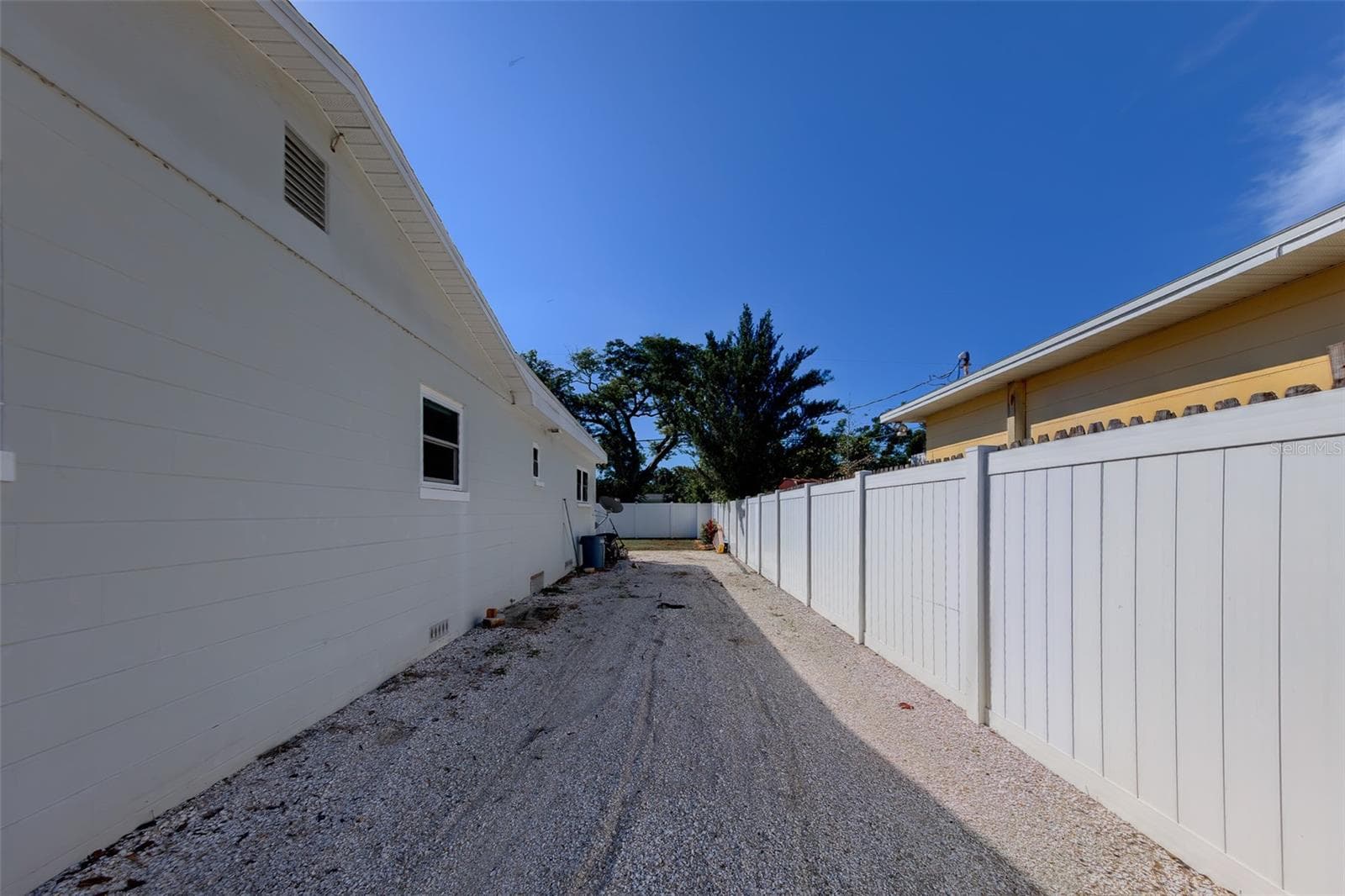 Single Family Residence at 5688 34TH AVE N, ST PETERSBURG, photo 32 of 48