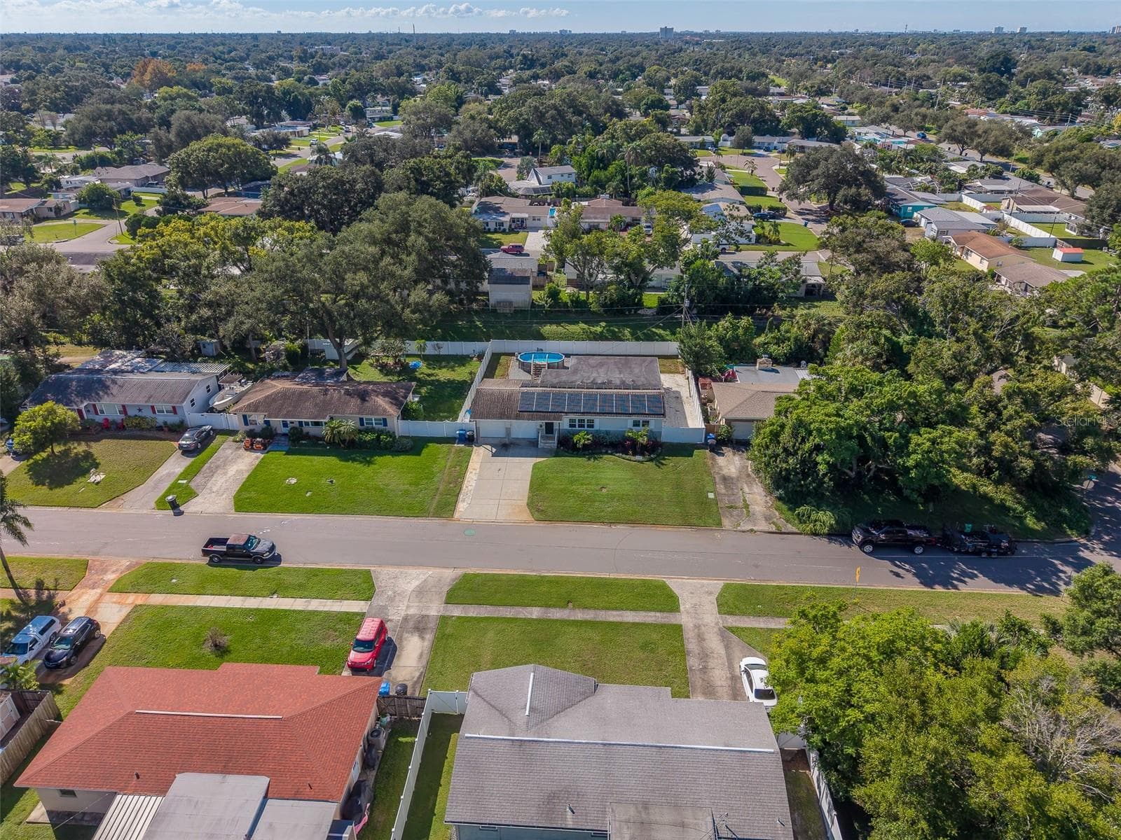 Single Family Residence at 5688 34TH AVE N, ST PETERSBURG, photo 39 of 48