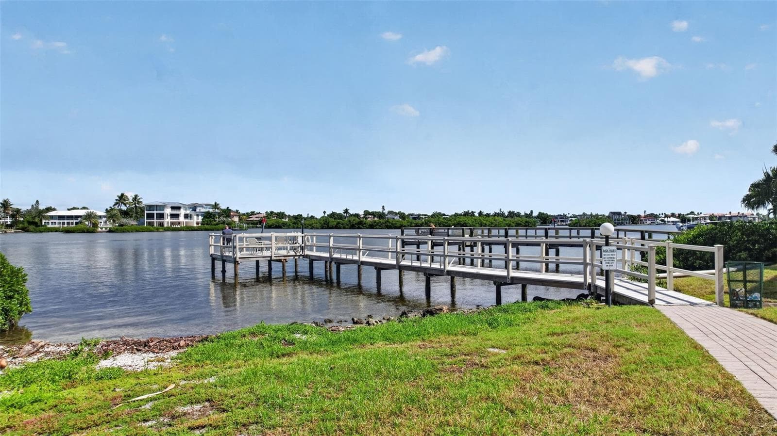 Walk way to the fishing dock. - 6157 MIDNIGHT PASS RD #E53, SARASOTA