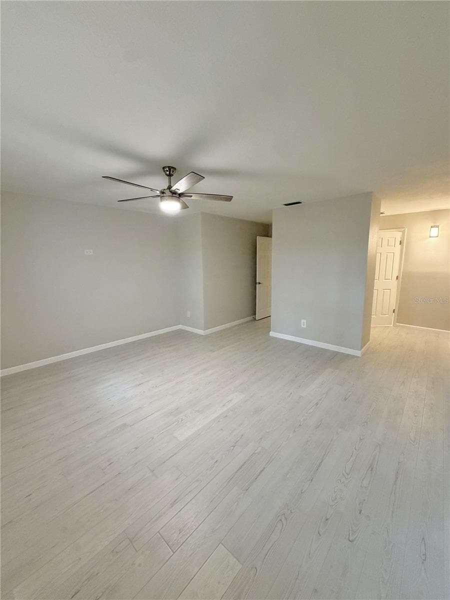 Condominium at 11481 W BAYSHORE DR #105, CRYSTAL RIVER, photo 14 of 23