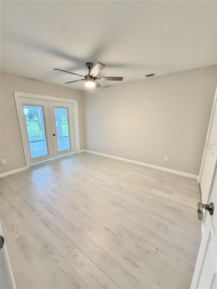 Condominium at 11481 W BAYSHORE DR #105, CRYSTAL RIVER, photo 17 of 23