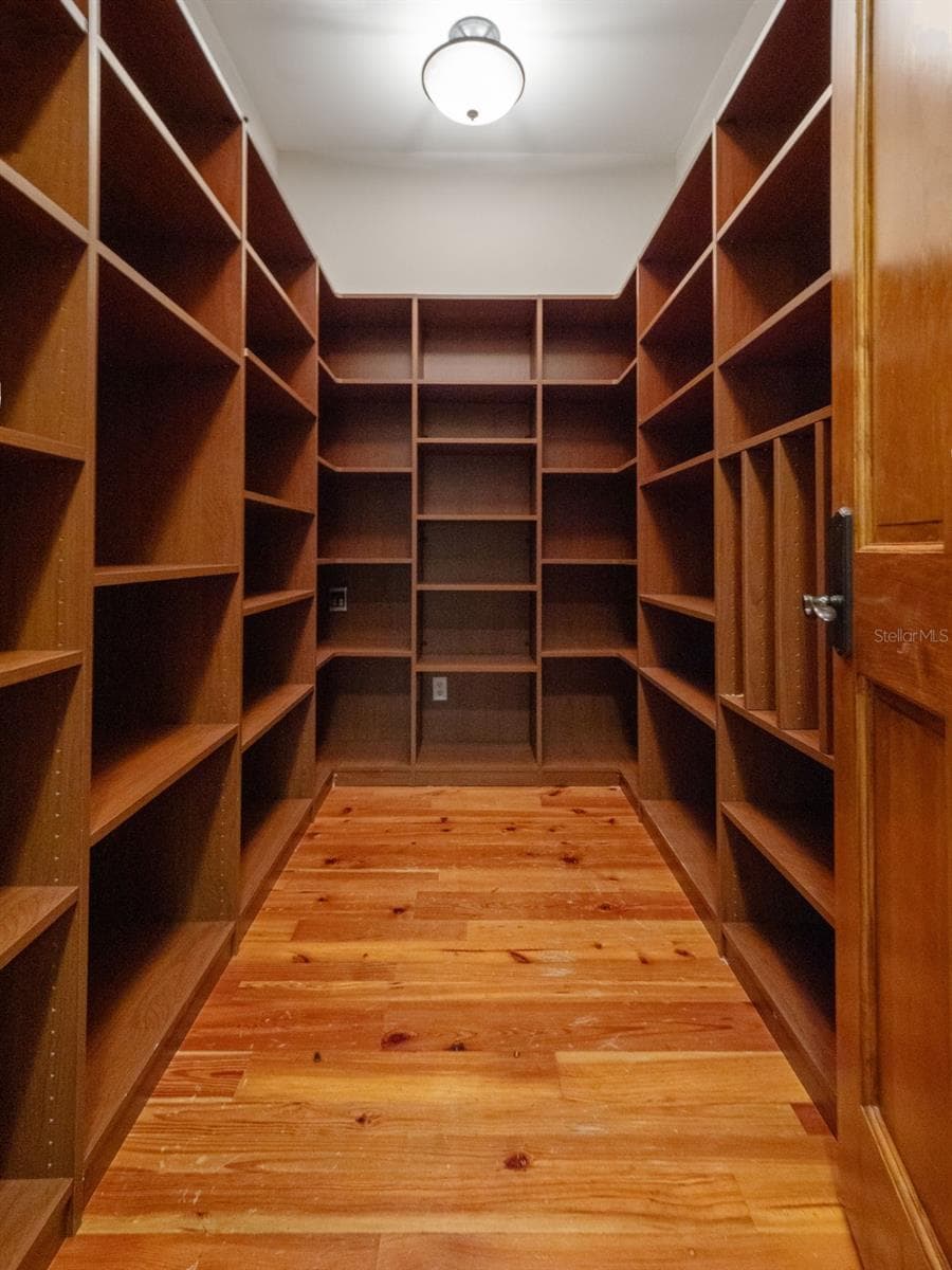 Walk-In Pantry - 1600 LEGION DR, WINTER PARK