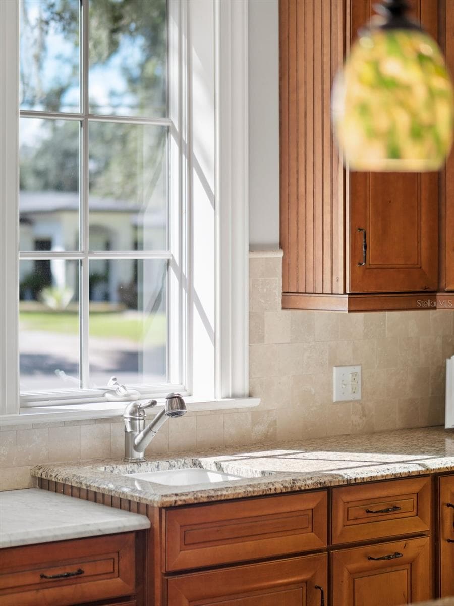 Kitchen Prep Sink - 1600 LEGION DR, WINTER PARK
