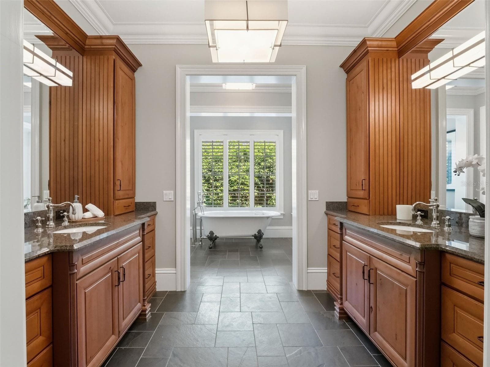 Primary Suite Bath - 1600 LEGION DR, WINTER PARK