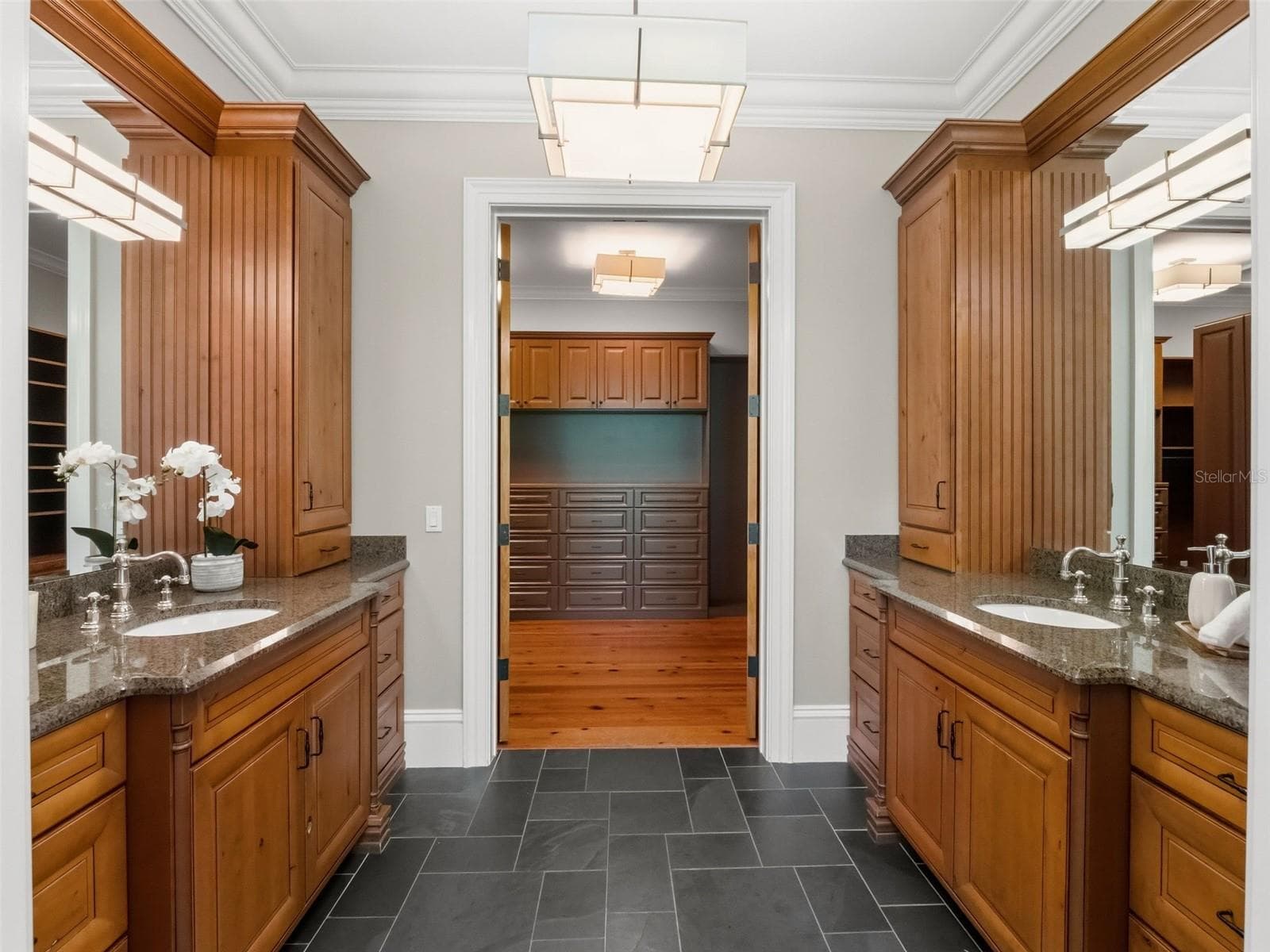 Primary Suite Bath - 1600 LEGION DR, WINTER PARK