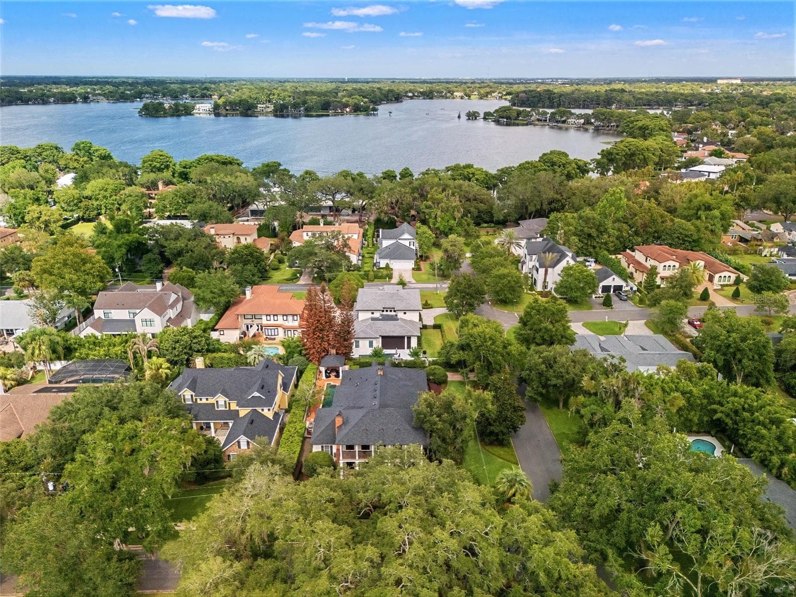 Steps from Lake Maitland - 1600 LEGION DR, WINTER PARK