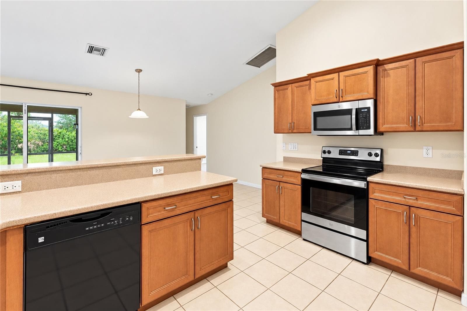 Single Family Residence at 447 RAVENSWOOD BLVD, PORT CHARLOTTE, photo 17 of 45