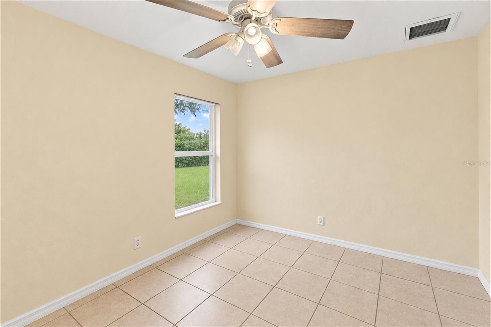 Single Family Residence at 447 RAVENSWOOD BLVD, PORT CHARLOTTE, photo 21 of 45