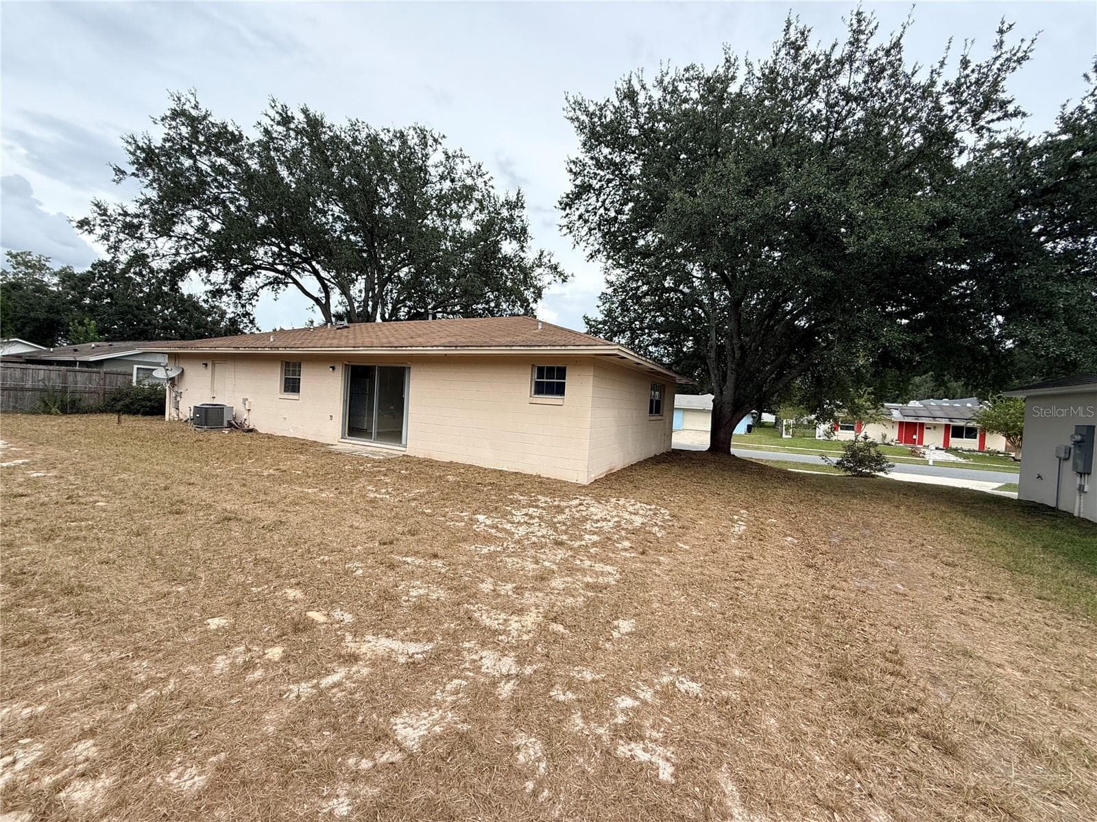 Single Family Residence at 14922 SW 38TH CIR, OCALA, photo 6 of 17