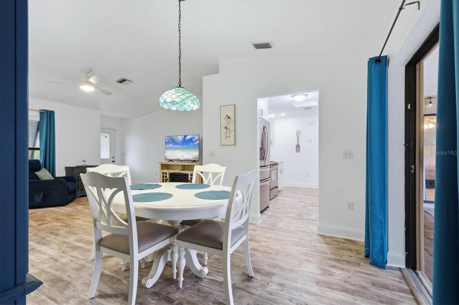Single Family Residence at 10444 GULFSTREAM BLVD, ENGLEWOOD, photo 10 of 44