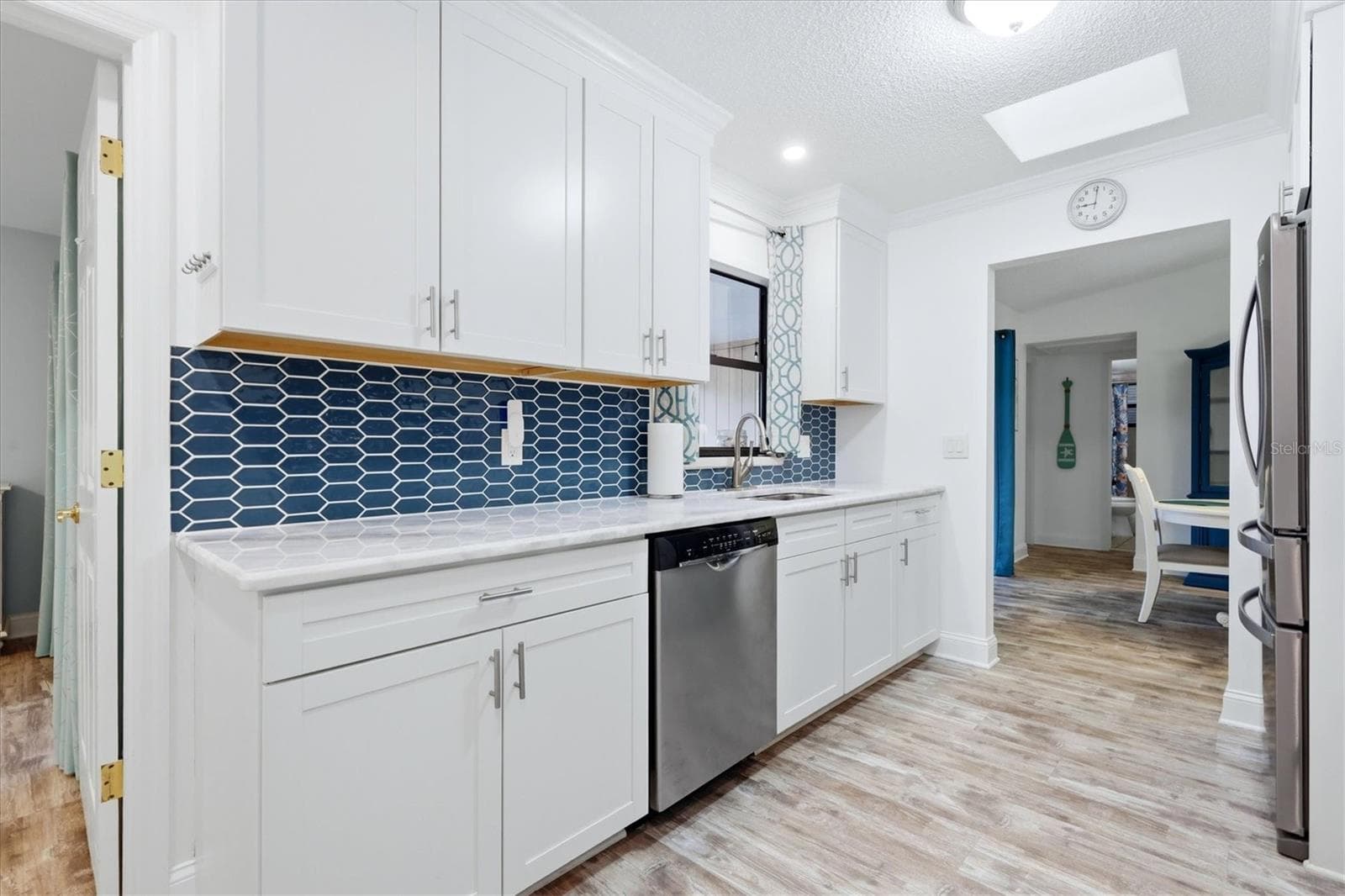 Single Family Residence at 10444 GULFSTREAM BLVD, ENGLEWOOD, photo 13 of 44