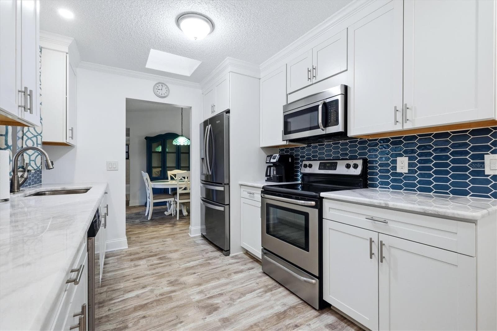 Single Family Residence at 10444 GULFSTREAM BLVD, ENGLEWOOD, photo 14 of 44
