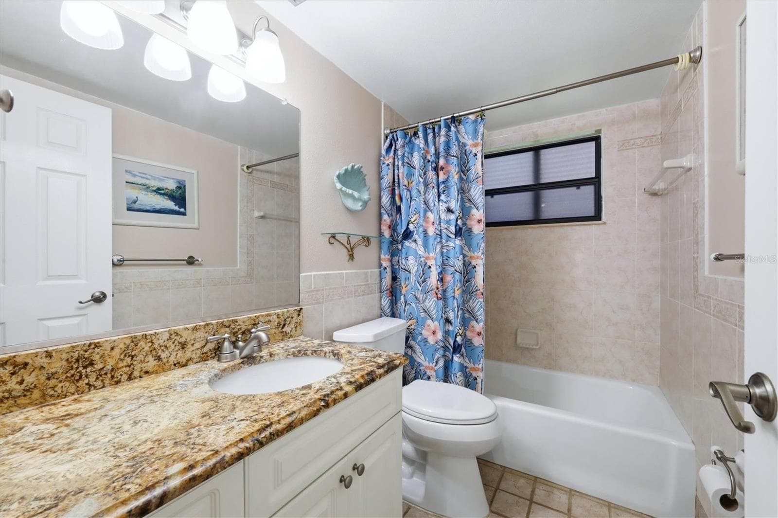 Single Family Residence at 10444 GULFSTREAM BLVD, ENGLEWOOD, photo 22 of 44