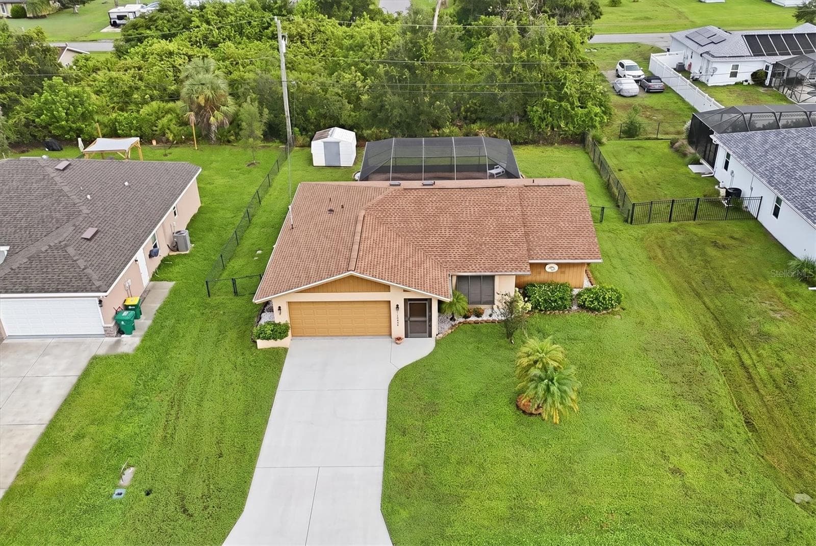 Single Family Residence at 10444 GULFSTREAM BLVD, ENGLEWOOD, photo 43 of 44