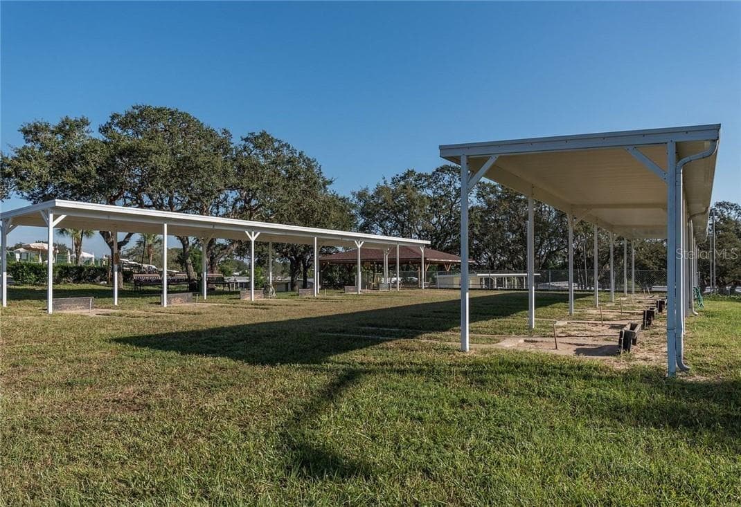 Manufactured Home at 9330 SALISBURY DR, BROOKSVILLE, photo 23 of 27