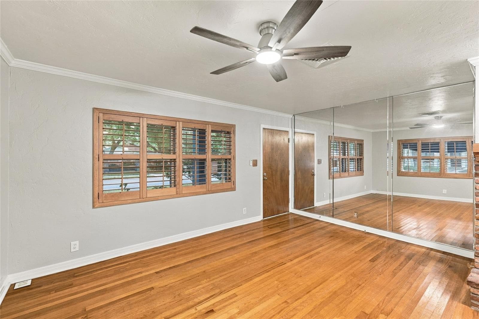 Single Family Residence at 1146 30TH AVE N, ST PETERSBURG, photo 20 of 51
