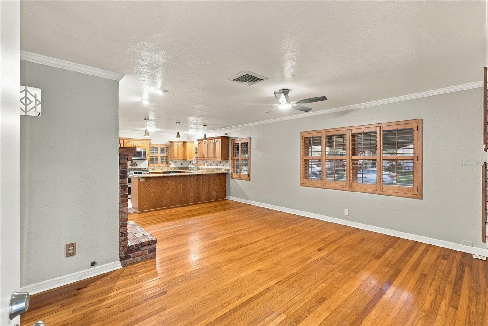 Single Family Residence at 1146 30TH AVE N, ST PETERSBURG, photo 22 of 51