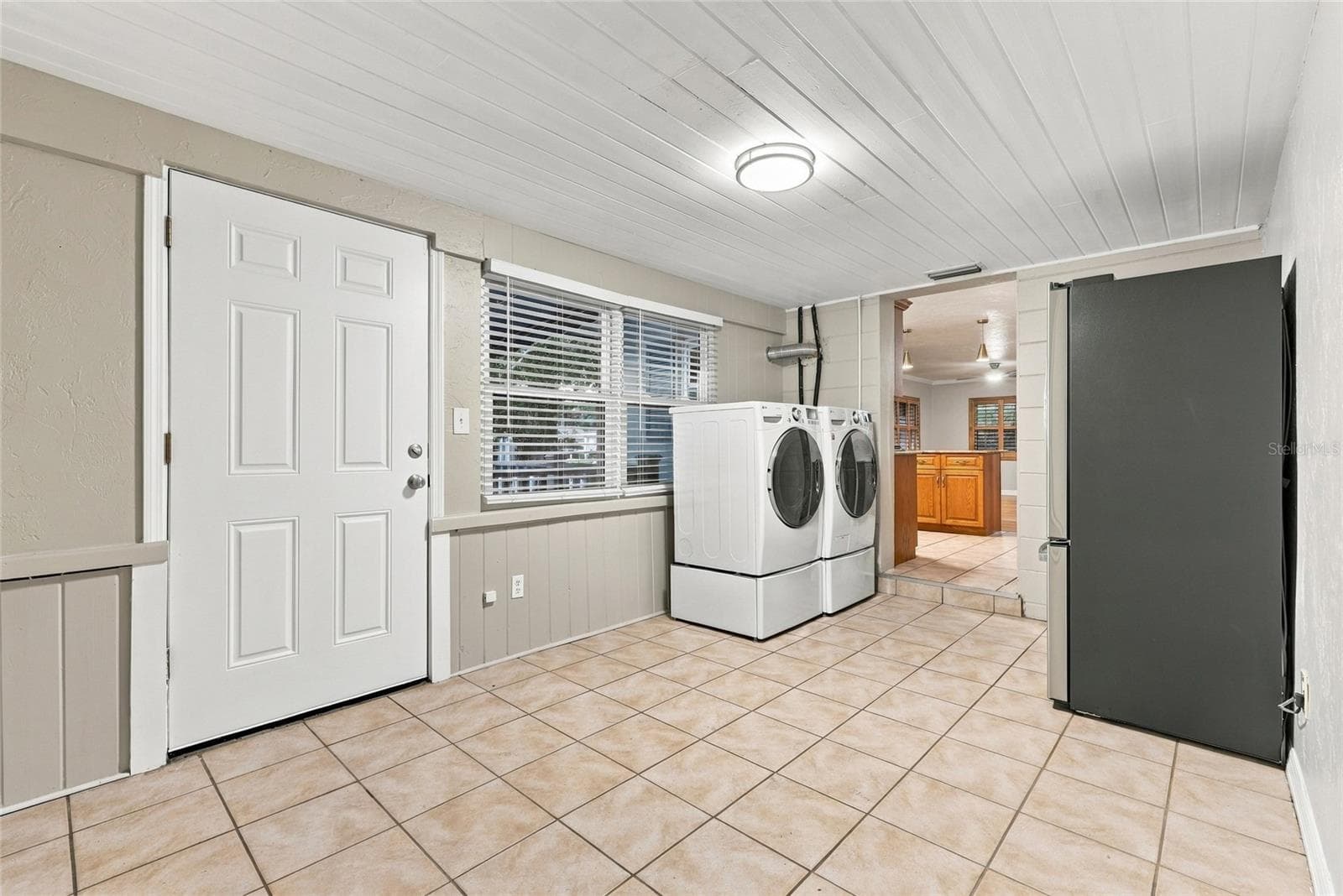Single Family Residence at 1146 30TH AVE N, ST PETERSBURG, photo 24 of 51